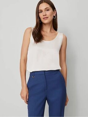 Ann Taylor White Sleeveless Scoop Neck Women's Top